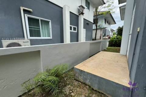 Casa de 3 dormitorios en San Sai, Tailandia № 205576 - foto 13