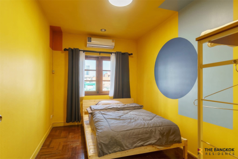 Таунхаус в Бангкоке, Таиланд с 5 спальнями № 190450 - фото 4
