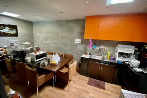 Casa de 13 dormitorios en Bangkok, Tailandia № 65939 - foto 8