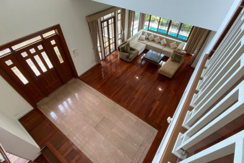 Casa de 4 dormitorios en Bangkok, Tailandia № 65936 - foto 5