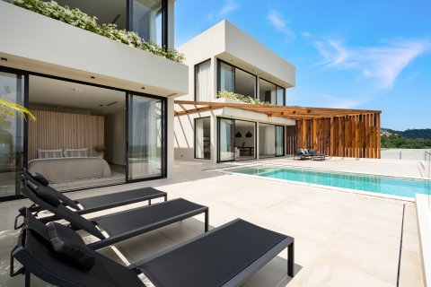 Haus in Ko Samui, Thailand 4 Schlafzimmer № 158896