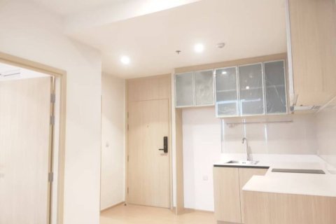 Condominio de 1 dormitorio en Bangkok, Tailandia № 172784 - foto 9