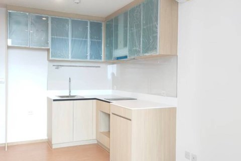Condominio de 1 dormitorio en Bangkok, Tailandia № 172784 - foto 8