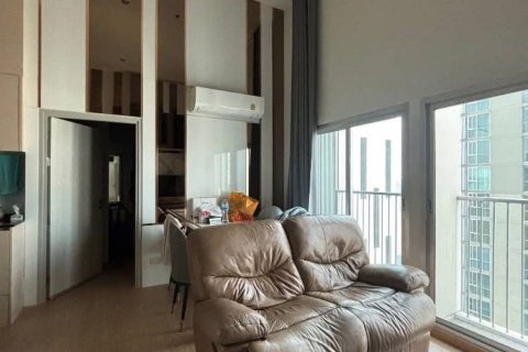 Ático de 2 dormitorios en Bangkok, Tailandia № 172780