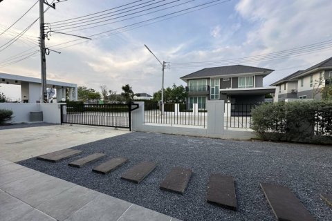 Casa de 4 dormitorios en Hua Hin, Tailandia № 172781 - foto 8