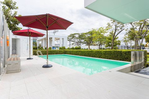 Casa de 4 dormitorios en Hua Hin, Tailandia № 172781 - foto 4