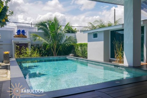 Chalet de 3 dormitorios en Bang Tao, Tailandia № 179864 - foto 5