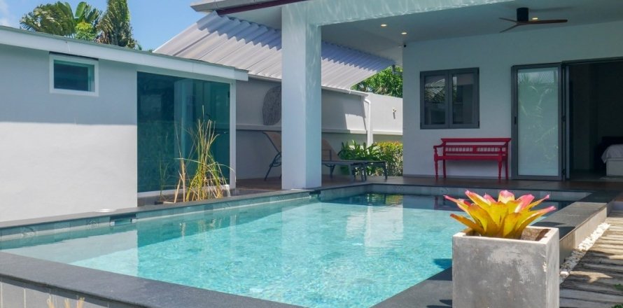 Chalet de 3 dormitorios en Bang Tao, Tailandia № 179864