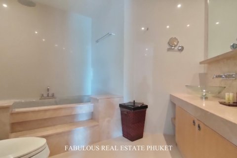 Apartamento de 2 dormitorios en Bang Tao, Tailandia № 179862 - foto 15