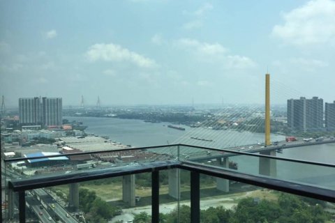 Condominio de 2 dormitorios en Bang Kho Laem, Bangkok, Tailandia № 116944 - foto 9