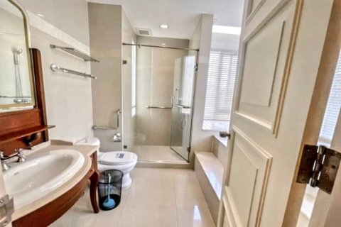 Condominio de 2 dormitorios en Bangkok, Tailandia № 116943 - foto 4