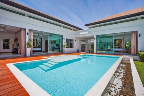Chalet de 4 dormitorios en Phuket, Tailandia № 116946 - foto 2