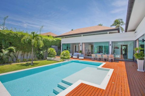 Chalet de 4 dormitorios en Phuket, Tailandia № 116946 - foto 5