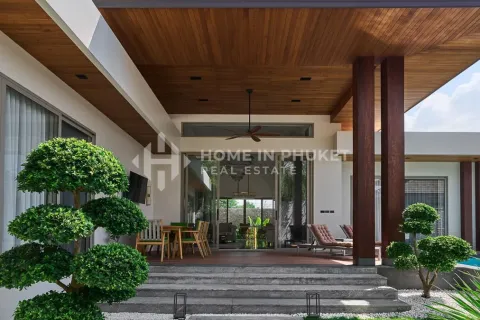 Casa de 3 dormitorios en Phuket, Tailandia № 157391 - foto 2