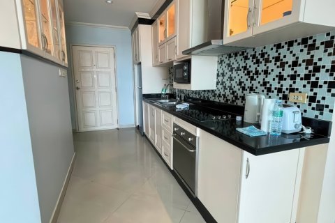 Apartamento de 1 dormitorio en Pattaya, Tailandia № 203384 - foto 8