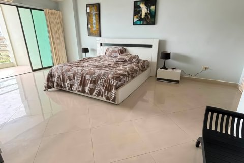 Apartamento de 1 dormitorio en Pattaya, Tailandia № 203384 - foto 11