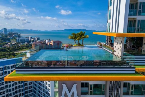 Apartamento de 2 habitaciones en Pattaya, Tailandia № 144396 - foto 23