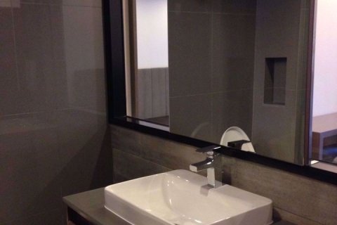 Condominio de 1 dormitorio en Sathon, Bangkok, Tailandia № 47929 - foto 6