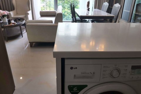 Condominio de 1 dormitorio en Yan Nawa, Bangkok, Tailandia № 47927 - foto 5
