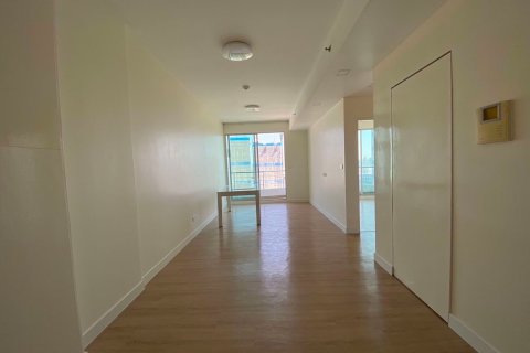 Condominio de 1 dormitorio en Khlong San, Bangkok, Tailandia № 47930 - foto 2