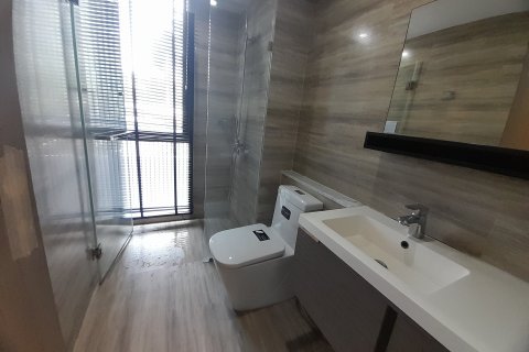 Condominio de 2 dormitorios en Phaya Thai, Bangkok, Tailandia № 160569 - foto 6