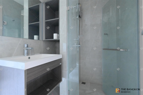 Condominio de 1 dormitorio en Bangkok, Tailandia № 194578 - foto 3