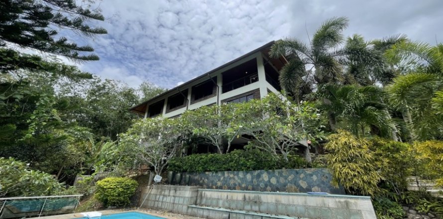 Chalet de 5 dormitorios en Ao Nang, Tailandia № 202582