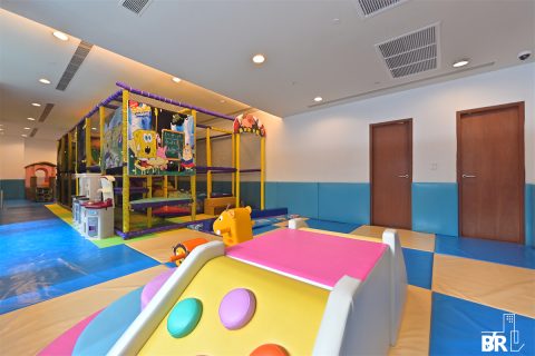 Condo in Bangkok, Thailand, 2 bedrooms № 199861 - photo 2