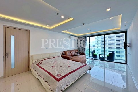 Condominio de 2 dormitorios en Pattaya, Tailandia № 199863 - foto 3