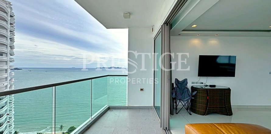 Condominio de 2 dormitorios en Pattaya, Tailandia № 199863