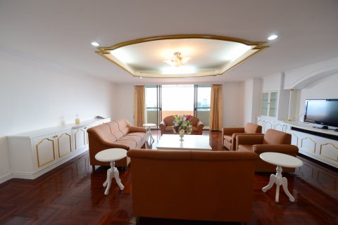Condo à Bangkok, Thaïlande, 3 chambres  № 144000
