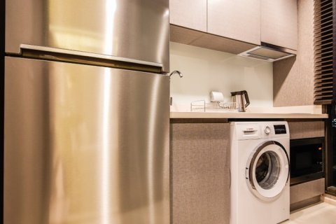 Condominio de 1 dormitorio en Bangkok, Tailandia № 144028 - foto 10