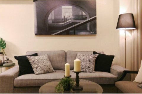 Condo à Phra Khanong, Bangkok, Thaïlande, 2 chambres  № 144027