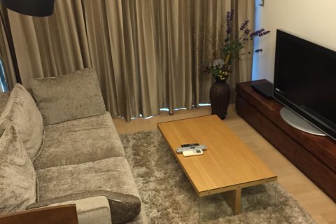 Condo in Bangkok, Thailand, 2 bedrooms  № 144025
