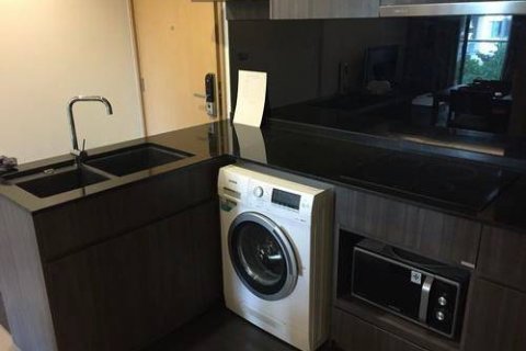 Eigentumswohnung in Bangkok, Thailand, 2 Schlafzimmer № 144025 - Foto 7