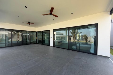 Chalet de 3 dormitorios en Hua Hin, Tailandia № 166761 - foto 6