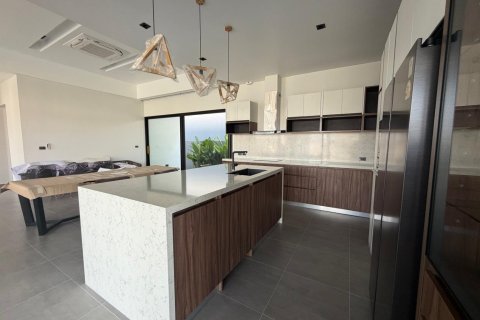 Chalet de 3 dormitorios en Hua Hin, Tailandia № 166761 - foto 21