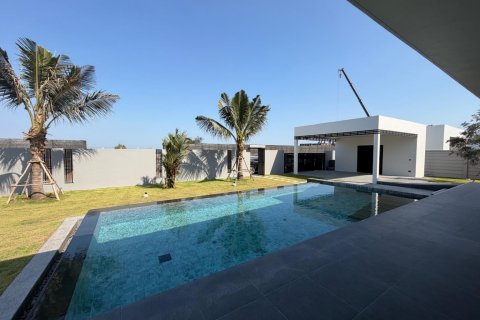 Chalet de 3 dormitorios en Hua Hin, Tailandia № 166761 - foto 4