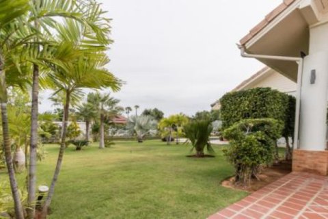 Chalet de 3 dormitorios en Hua Hin, Tailandia № 202822 - foto 5