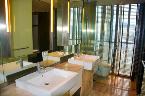 Condo à Bangkok, Thaïlande, 3 chambres  № 66572 - photo 18