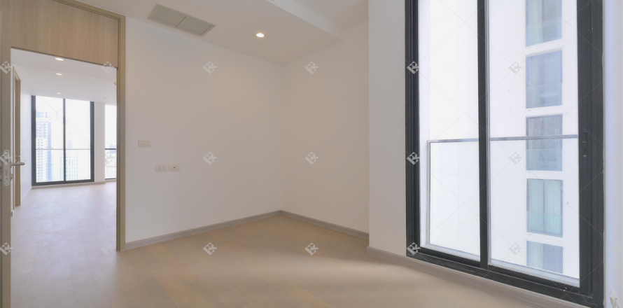 Condo à Bangkok, Thaïlande, 2 chambres  № 209256