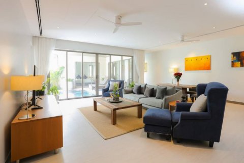Chalet de 3 dormitorios en Phuket, Tailandia № 115460 - foto 2