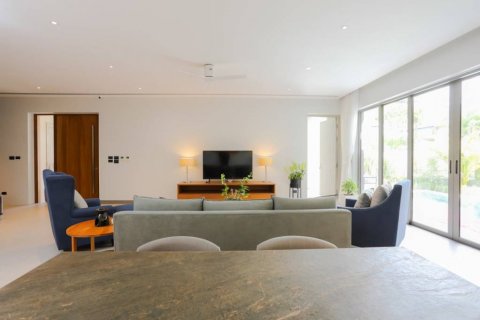Chalet de 3 dormitorios en Phuket, Tailandia № 115460 - foto 5