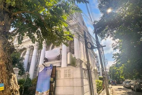 Adosado de 4 dormitorios en Bangkok, Tailandia № 115464 - foto 2