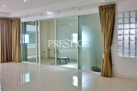 Condo à Pattaya, Thaïlande, 2 chambres  № 198476 - photo 17