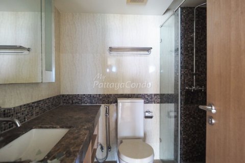 Condominio de 2 dormitorios en Bang Lamung, Tailandia № 46157 - foto 11