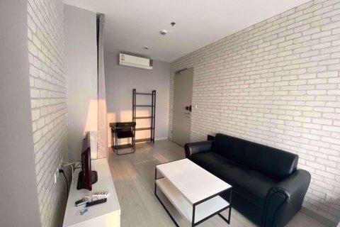 Studio dans le Condo à Bangkok, Thaïlande à Ideo Mobi Sathorn  № 51636