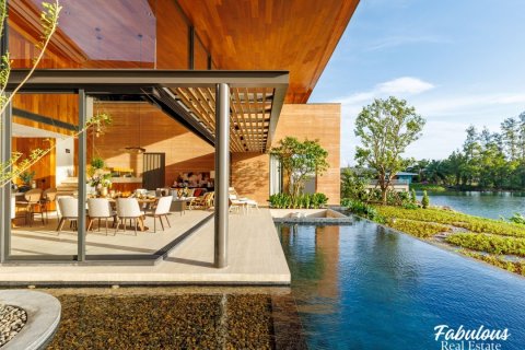 Chalet de 3 dormitorios en Bang Tao, Tailandia № 179410 - foto 8