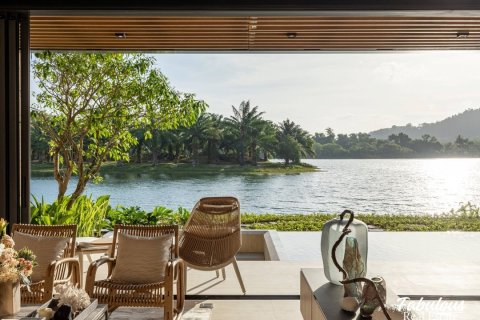 Chalet de 3 dormitorios en Bang Tao, Tailandia № 179410 - foto 4