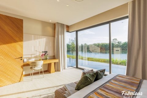 Chalet de 3 dormitorios en Bang Tao, Tailandia № 179410 - foto 6